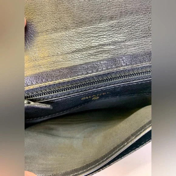 Chanel Timeless/classique Black Caviar Leather Wallet w/dust bag - Picture 9 of 11